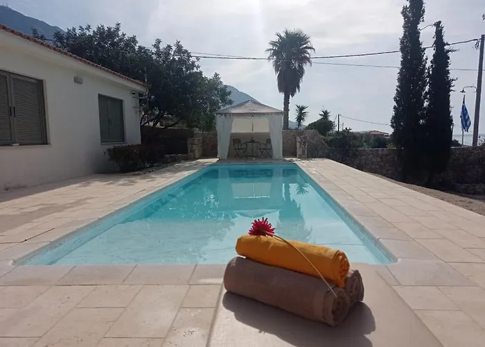 Kochilaki Ideales Villa