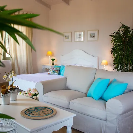 Kochilaki Ideales Villa